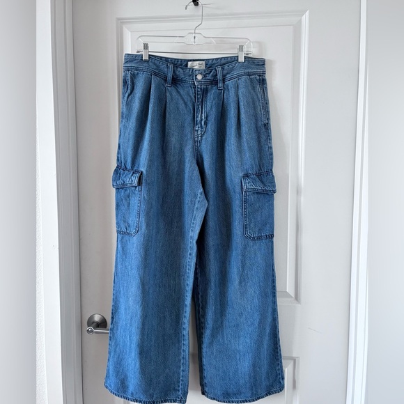 Universal Thread Denim - Universal Thread Baggy Wide Leg Cargo Jeans Womens 12 High Rise Light Wash